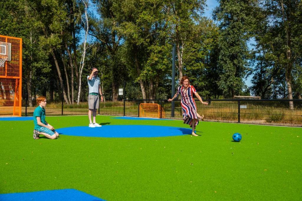 Tiny Aan Het Water Met Eigen Steiger En Airco *