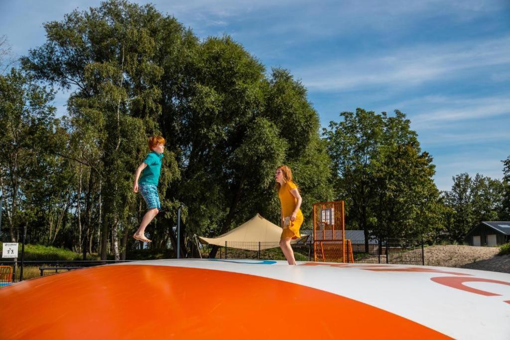 Tiny Aan Het Water Met Eigen Steiger En Airco * Kampen